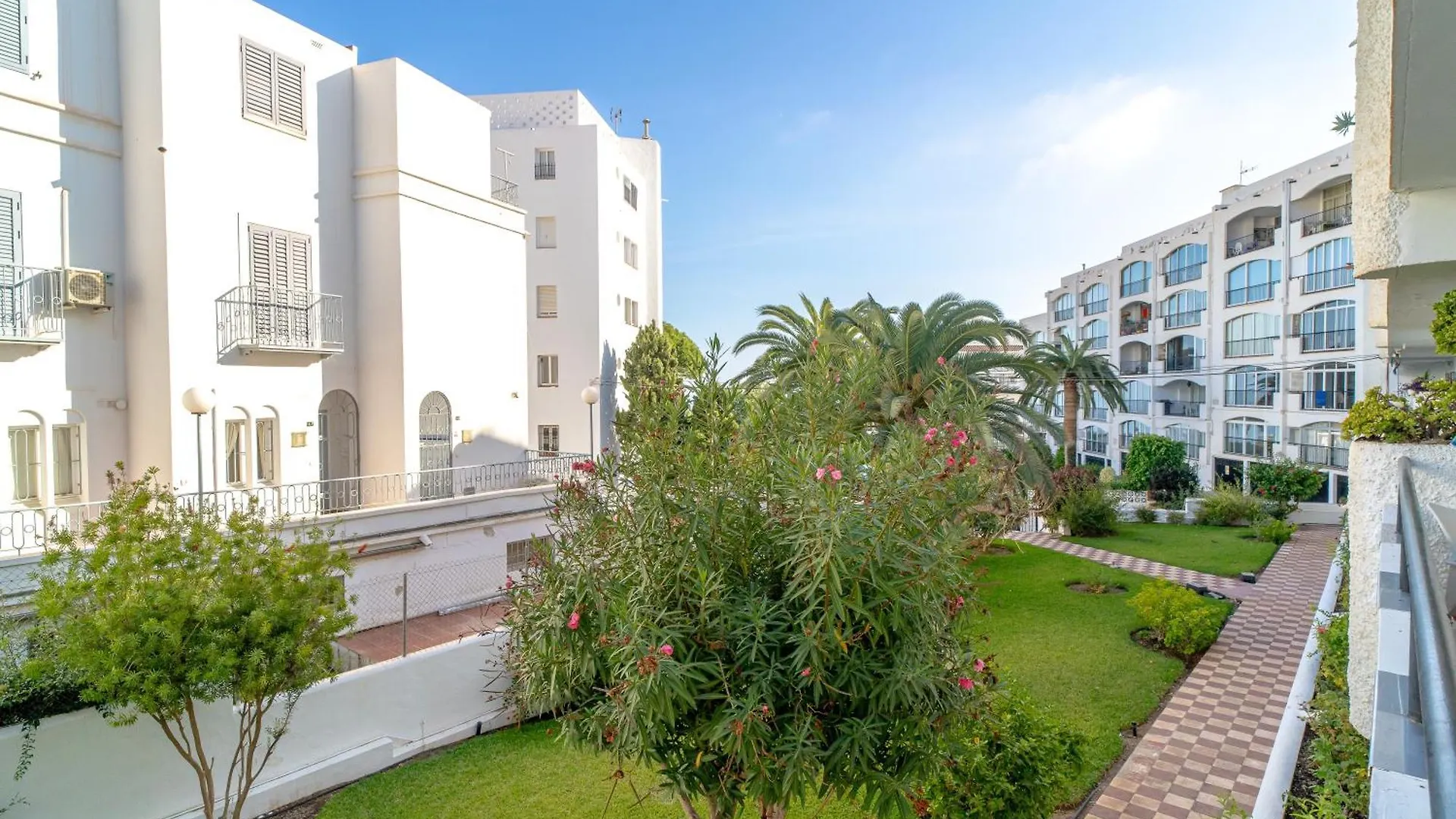 Carabeo II 5 Apartments Casasol Nerja 0*,  Spain